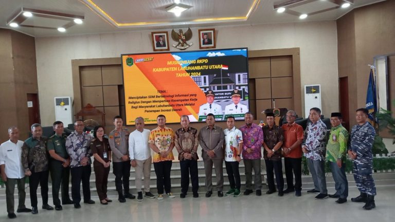 Kemenag Labura Hadiri dan Pimpin Doa Kegiatan Musrenbang