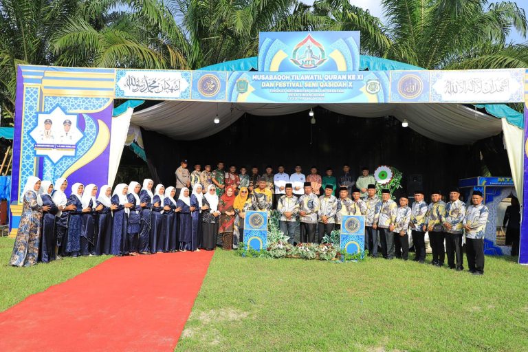 Kemenag Menghadiri Pembukaan MTQ ke XI dan FSN ke X tingkat Kecamatan